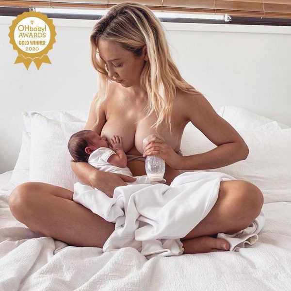 breast feeding with Silicone Breast Pump